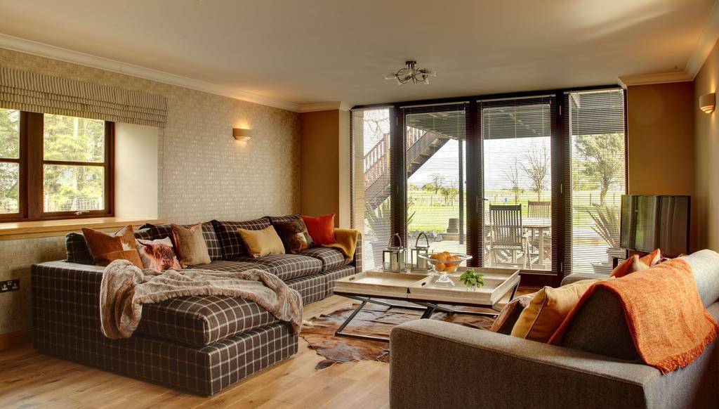 Hawkswood House And The Roundel Peat Inn Room photo